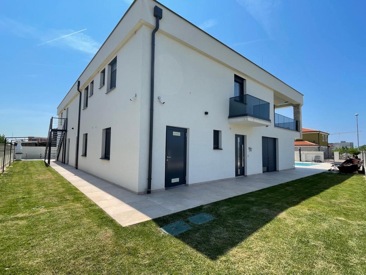 Vila Softic Amra Umago Exterior foto